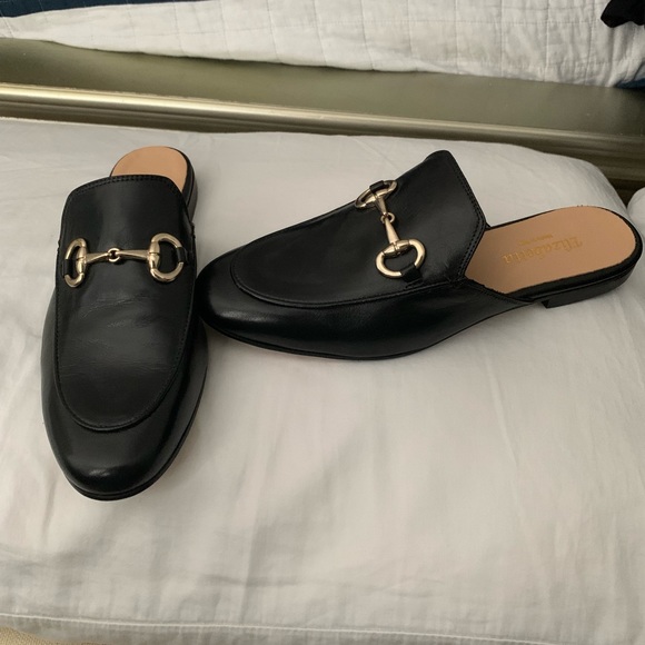 Elizabetta toe flats - Picture 16 of 16